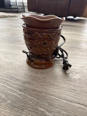 Scentsy Brown Ceramic Electric Wax Warmer